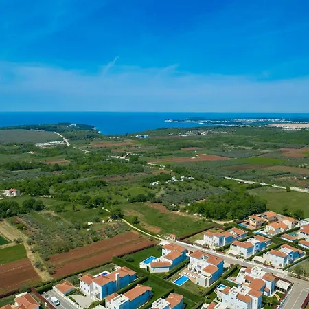 Villa Lavanda - Luxury Retreat